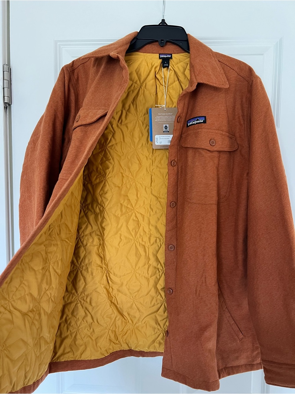 Patagonia Women’s Insulated Fjord Flannel - Picture 2 of 5